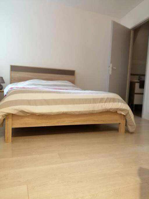 דירות סן-ולרי-אן-קו Duplex Situe Dans Le Centre De St Valery En Caux מראה חיצוני תמונה