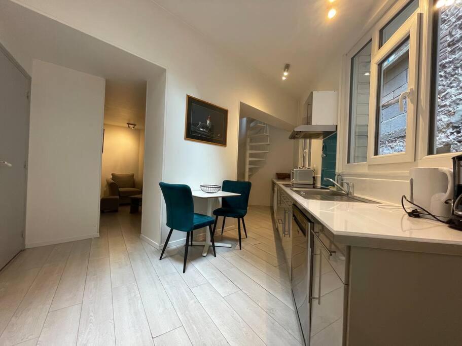 דירות סן-ולרי-אן-קו Duplex Situe Dans Le Centre De St Valery En Caux מראה חיצוני תמונה