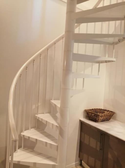 דירות סן-ולרי-אן-קו Duplex Situe Dans Le Centre De St Valery En Caux מראה חיצוני תמונה